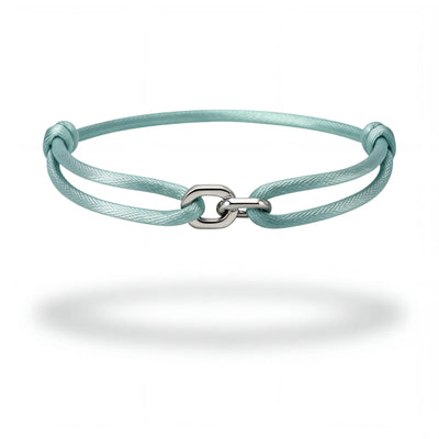 304supply Ocean Link aquablaues Satin-Cord-Armband mit Edelstahl-Verschluss – Produktansicht